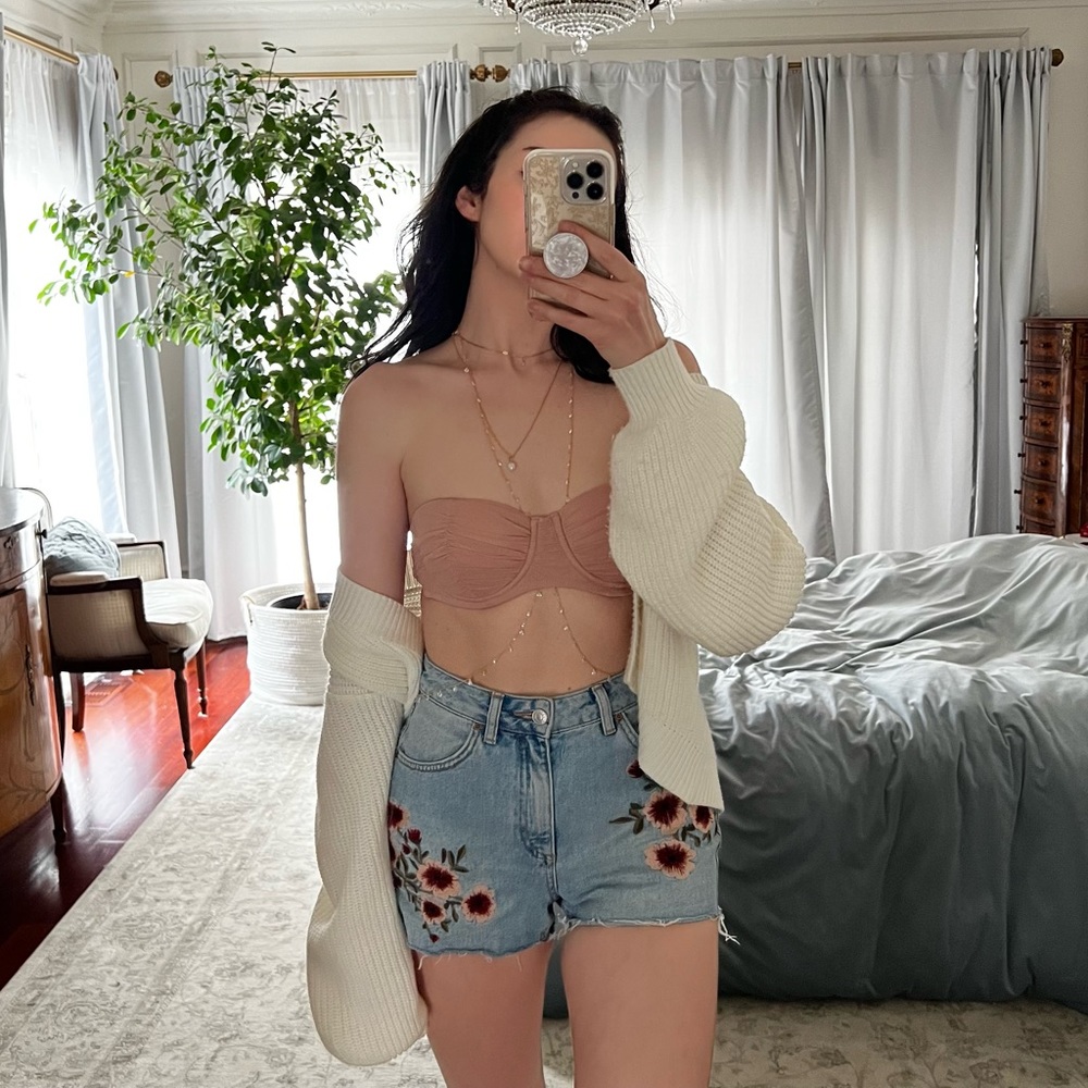 TOPSHOP Mom Embroidered High Waisted Shorts